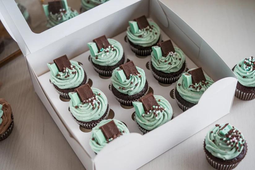 Artisan Chocolate, Chocolate Mint, Chocolate Orange Cupcakes Platter Box Occasion Gift Set