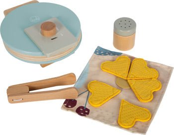 Wooden Waffle Iron Set - Heirloom Hall