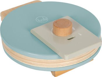 Wooden Waffle Iron Set - Heirloom Hall