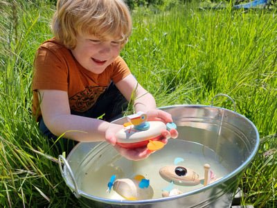 Wooden Wind - Up Pelican Water Toy - Heirloom Hall